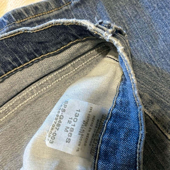 Jeans - Picture 2 of 5